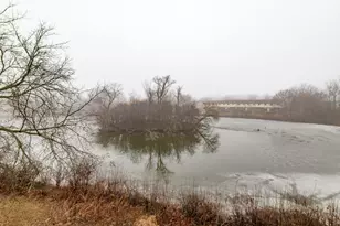 N114W16484 Crown Ct, Germantown, WI 53022 - Photo 27