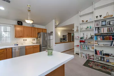 16484 W Crown Ct, Germantown, WI 53022 - Photo 37