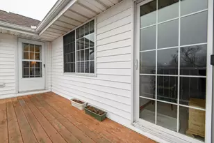 N114W16484 Crown Ct, Germantown, WI 53022 - Photo 33