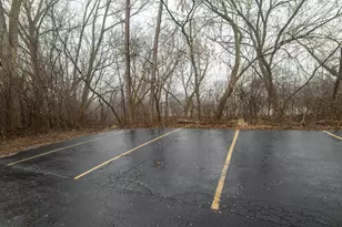 N114W16484 Crown Ct, Germantown, WI 53022 - Photo 35