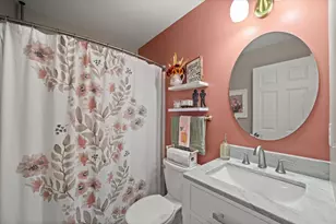 2321 E Cody Ct, Oak Creek, WI 53154 - Photo 21