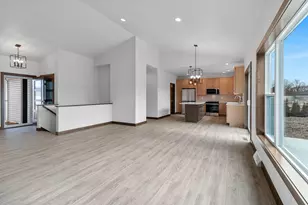 4631 Ridge Ct, Manitowoc, WI 54220 - Photo 5