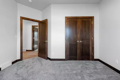 4631  Ridge Ct, Manitowoc, WI 54220 - Photo 31