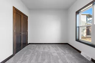 4631 Ridge Ct, Manitowoc, WI 54220 - Photo 33