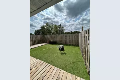 327 E Hunt Ave, Twin Lakes, WI 53181 - Photo 25