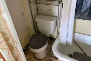 2910 N 9th St, Milwaukee, WI 53206 - Photo 9