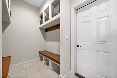 W153N4899  Orchid Cir, Menomonee Falls, WI 53051 - Photo 17