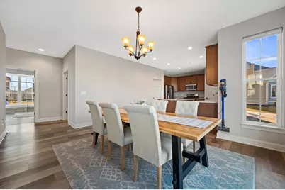 W153N4899  Orchid Cir, Menomonee Falls, WI 53051 - Photo 11