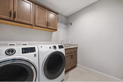 W153N4899  Orchid Cir, Menomonee Falls, WI 53051 - Photo 33