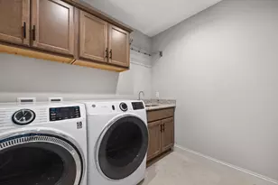 W153N4899 Orchid Cir, Menomonee Falls, WI 53051 - Photo 33