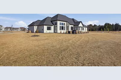 3082  Monona Ct, Summit, WI 53066 - Photo 35