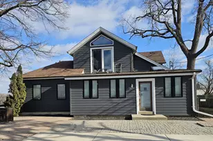 4464 S Whitnall Ave, Saint Francis, WI 53235 - Photo 3