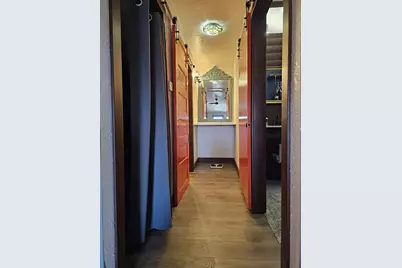 4464 S Whitnall Ave, Saint Francis, WI 53235 - Photo 43