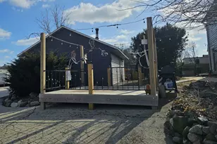 4464 S Whitnall Ave, Saint Francis, WI 53235 - Photo 7