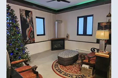 4464 S Whitnall Ave, Saint Francis, WI 53235 - Photo 21