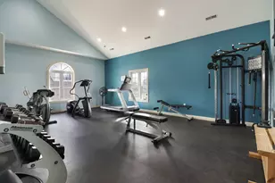 957 Hastings Ct, Racine, WI 53406 - Photo 15