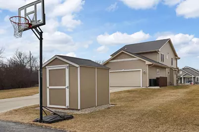 1172  Springbrook Dr, Burlington, WI 53105 - Photo 33