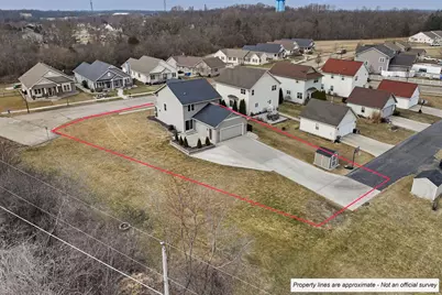 1172  Springbrook Dr, Burlington, WI 53105 - Photo 3