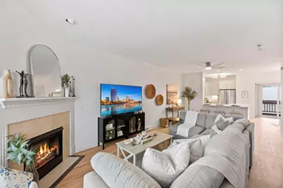 208 E Reservoir Ave, Milwaukee, WI 53212 - Photo 11