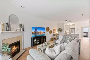 208 E Reservoir Ave, Milwaukee, WI 53212 - Photo 11