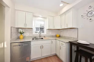 3165 N 87th St, Milwaukee, WI 53222 - Photo 7