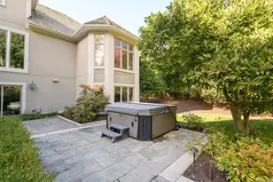 W305N2808 Foxwood Ct, Delafield, WI 53072 - Photo 73