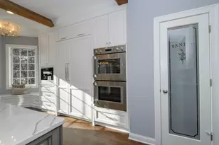 W305N2808 Foxwood Ct, Delafield, WI 53072 - Photo 21