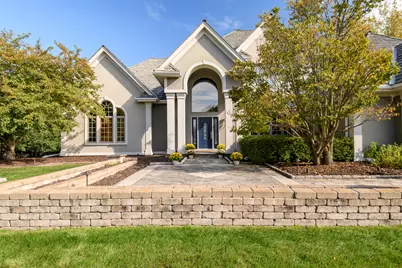 W305N2808  Foxwood Ct, Delafield, WI 53072 - Photo 5