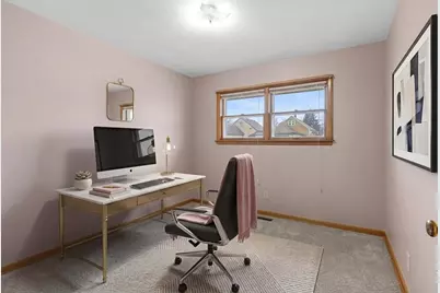 3927 N 77th St, Milwaukee, WI 53222 - Photo 11