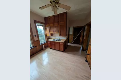 2439 N Dr William Finlayson St #2441, Milwaukee, WI 53212 - Photo 15