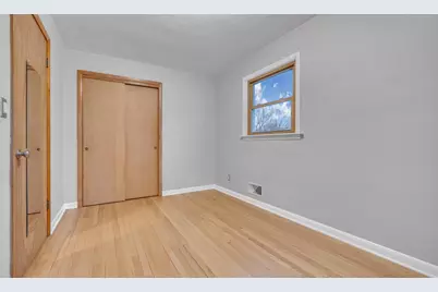 561 E 9th St, Fond du Lac, WI 54935 - Photo 13