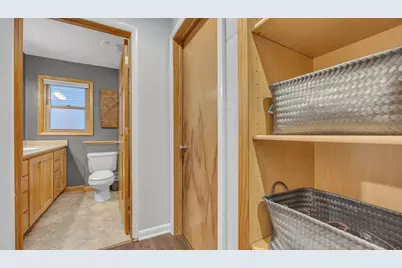 561 E 9th St, Fond du Lac, WI 54935 - Photo 9