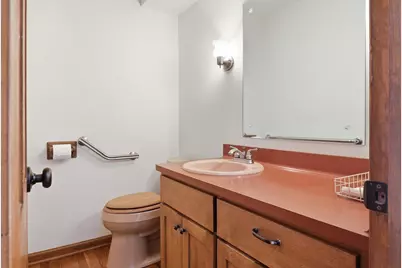 8541 W Midland Dr, Greendale, WI 53129 - Photo 19