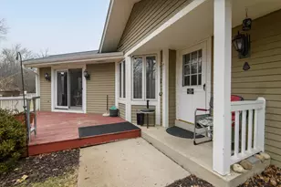 9880 W Puetz Rd, Franklin, WI 53132 - Photo 3