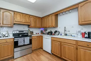 9880 W Puetz Rd, Franklin, WI 53132 - Photo 41