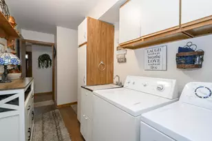 9880 W Puetz Rd, Franklin, WI 53132 - Photo 29