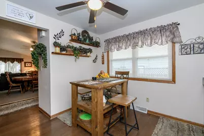 9880 W Puetz Rd #9882, Franklin, WI 53132 - Photo 25