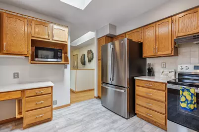 3474  Woodbridge Ct, La Crosse, WI 54601 - Photo 5