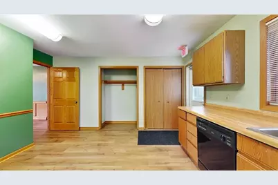 401  Host Dr, Lake Geneva, WI 53147 - Photo 11