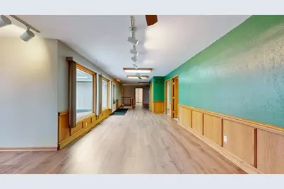 401  Host Dr, Lake Geneva, WI 53147 - Photo 5