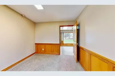 401  Host Dr, Lake Geneva, WI 53147 - Photo 17