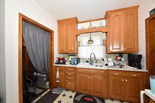 1112 S 77th St, West Allis, WI 53214 - Photo 13