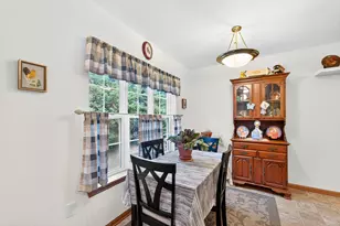 2832 E Somers Ct, Cudahy, WI 53110 - Photo 7