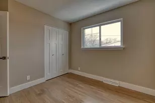 8566 W Appleton Ave, Milwaukee, WI 53225 - Photo 17