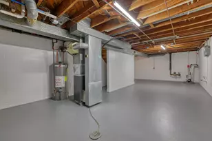 8566 W Appleton Ave, Milwaukee, WI 53225 - Photo 23