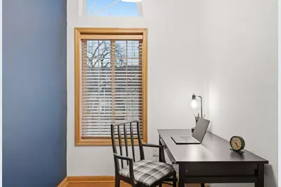 6248 S Creekside Dr #16, Cudahy, WI 53110 - Photo 7