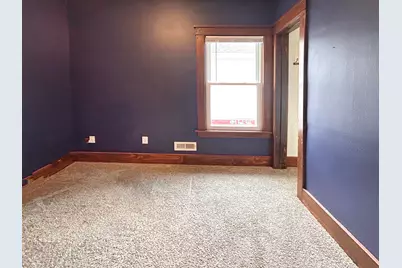 3041 S 11th St, Milwaukee, WI 53215 - Photo 17