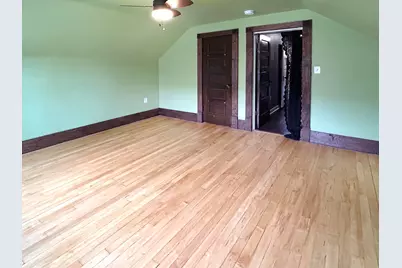 3041 S 11th St, Milwaukee, WI 53215 - Photo 25