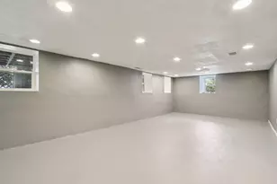 217 S Lincoln St, Elkhorn, WI 53121 - Photo 37