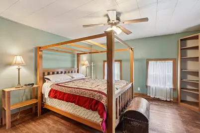 217 S Lincoln St, Elkhorn, WI 53121 - Photo 31